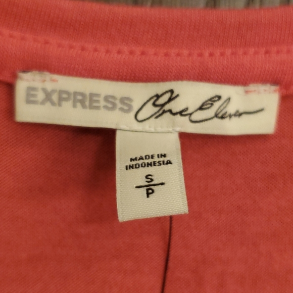 Express top - Picture 2 of 4